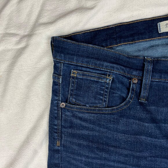 Madewell 9" Mid-Rise Skinny Jeans in Hayes Wash Size 32 Button Fly J9491 Denim - Picture 6 of 16